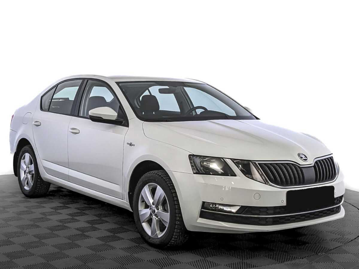 Skoda Octavia б/у, 2019, Автоматическая. Фото: #2