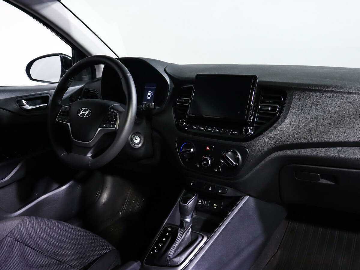 Hyundai Solaris б/у, 2021, Автоматическая. Фото: #6