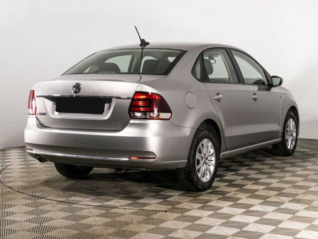 Volkswagen Polo б/у, 2018, Механическая. Фото: #4