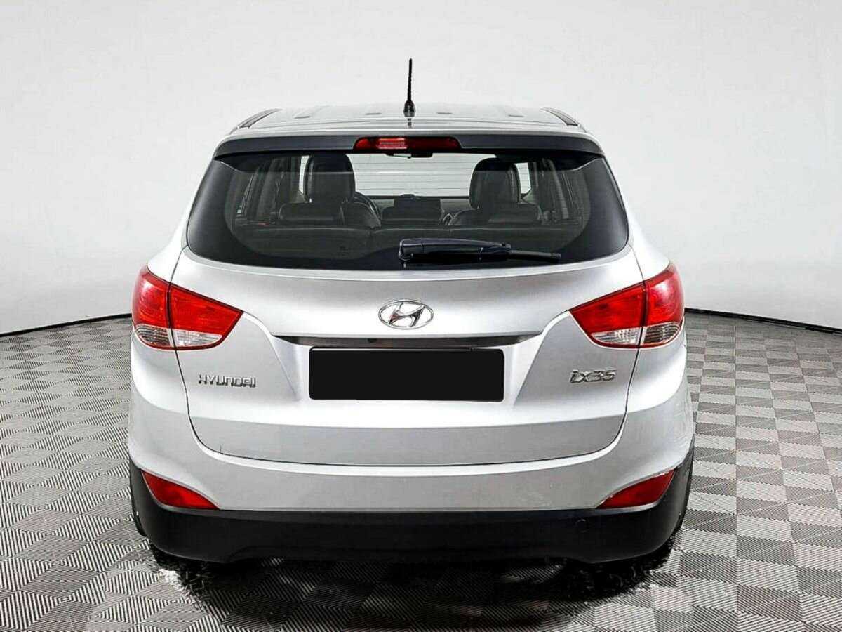 Hyundai ix35 б/у, 2013, Механическая. Фото: #3