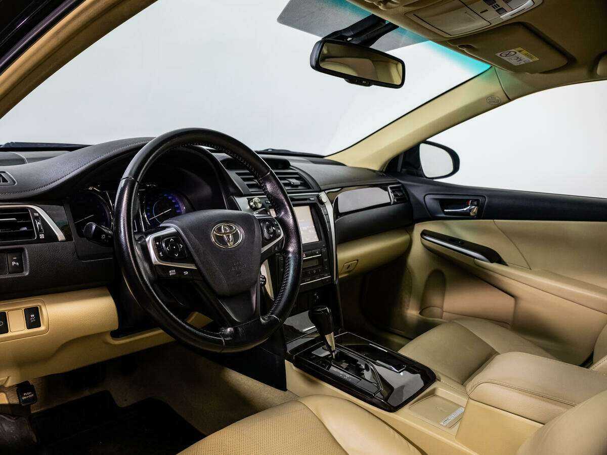 Toyota Camry б/у, 2015, Автоматическая. Фото: #9