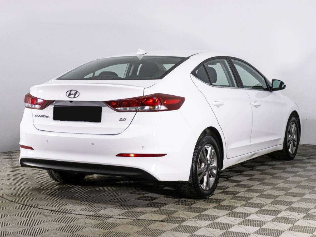 Hyundai Elantra б/у, 2017, Автоматическая. Фото: #4