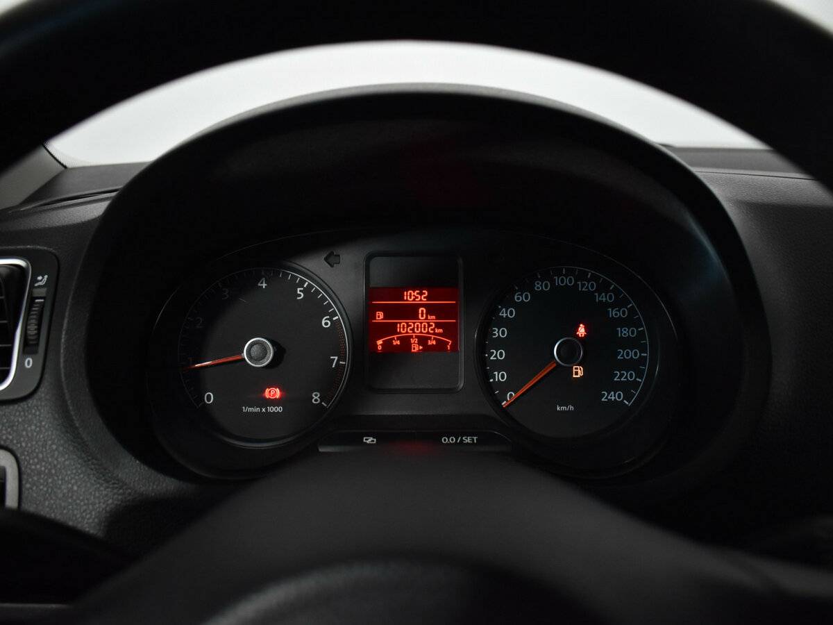 Volkswagen Polo б/у, 2014, Механическая. Фото: #12