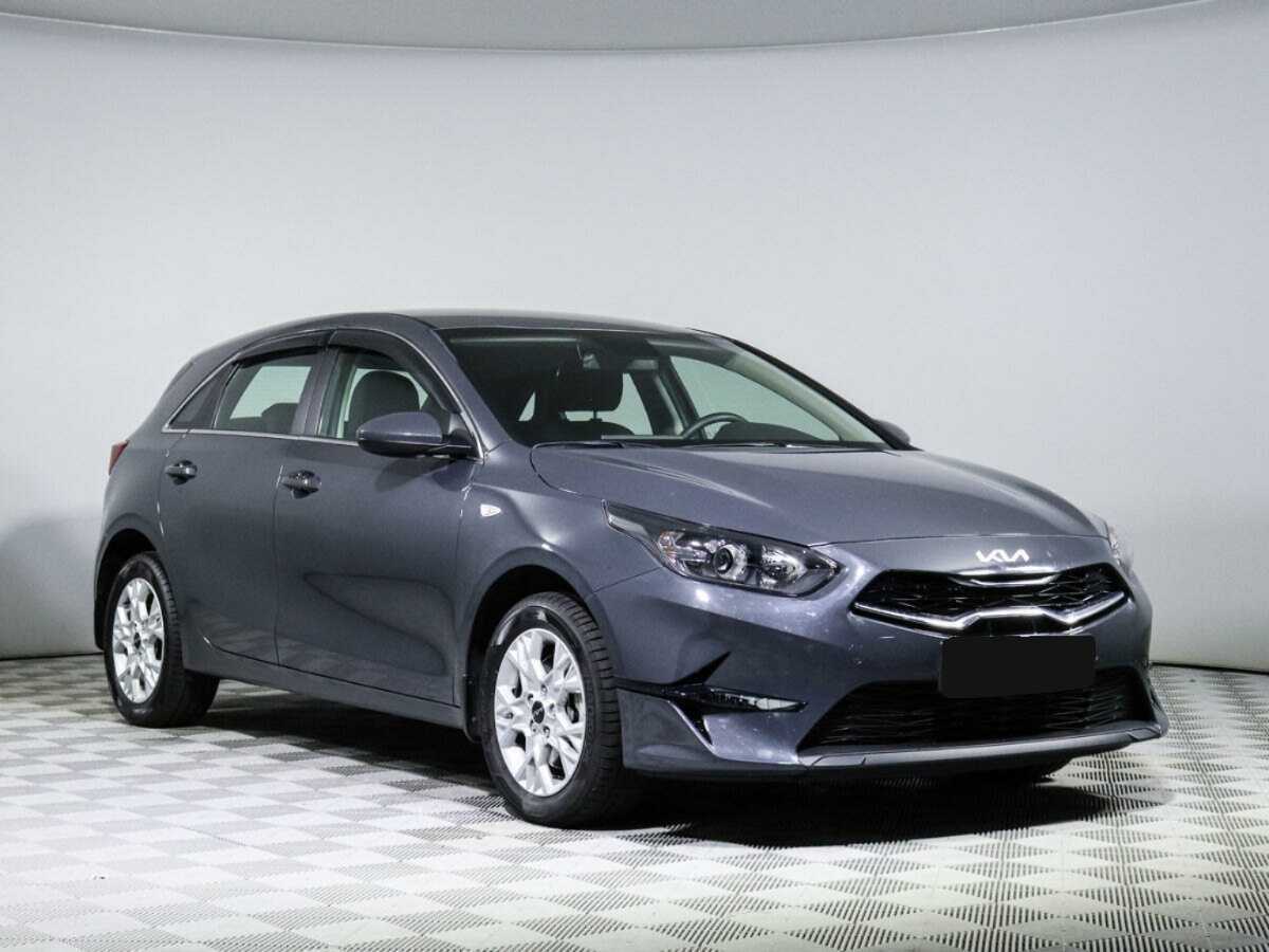 Kia Ceed б/у, 2022, Автоматическая. Фото: #2