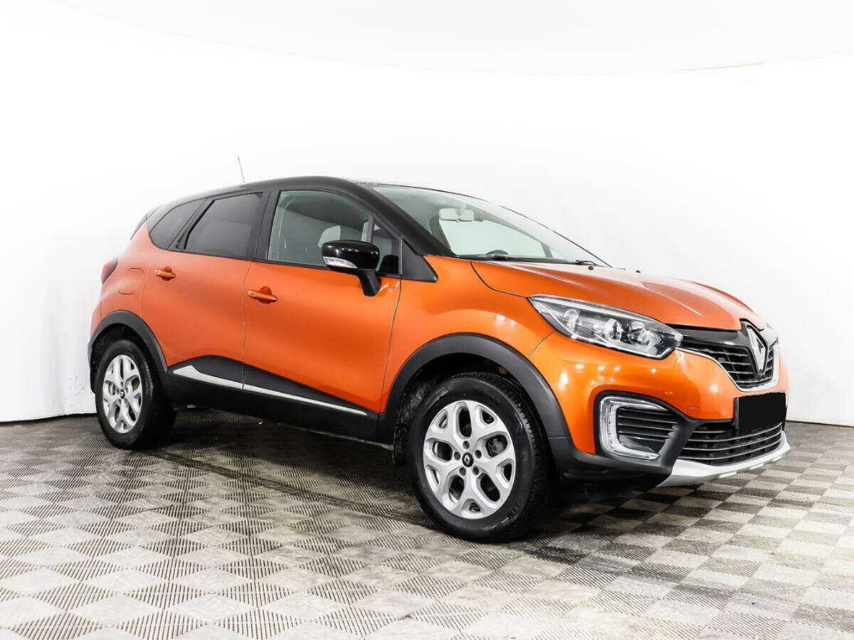 Renault Kaptur б/у, 2016, Автоматическая. Фото: #2