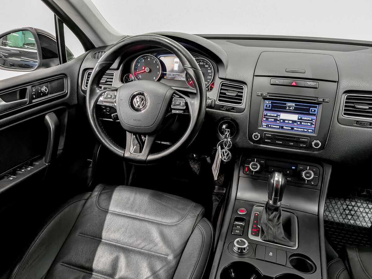 Volkswagen Touareg б/у, 2013, Автоматическая. Фото: #24