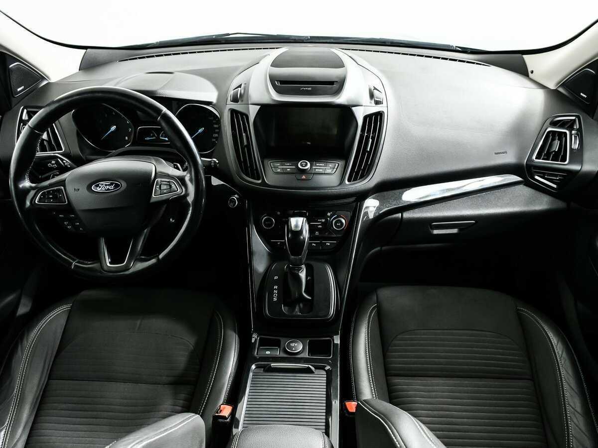 Ford Kuga б/у, 2017, Автоматическая. Фото: #10