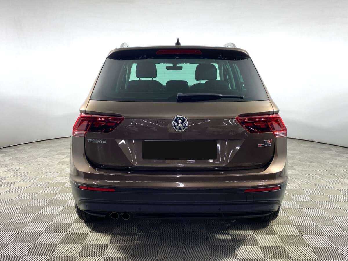 Volkswagen Tiguan б/у, 2017, Роботизированная. Фото: #5
