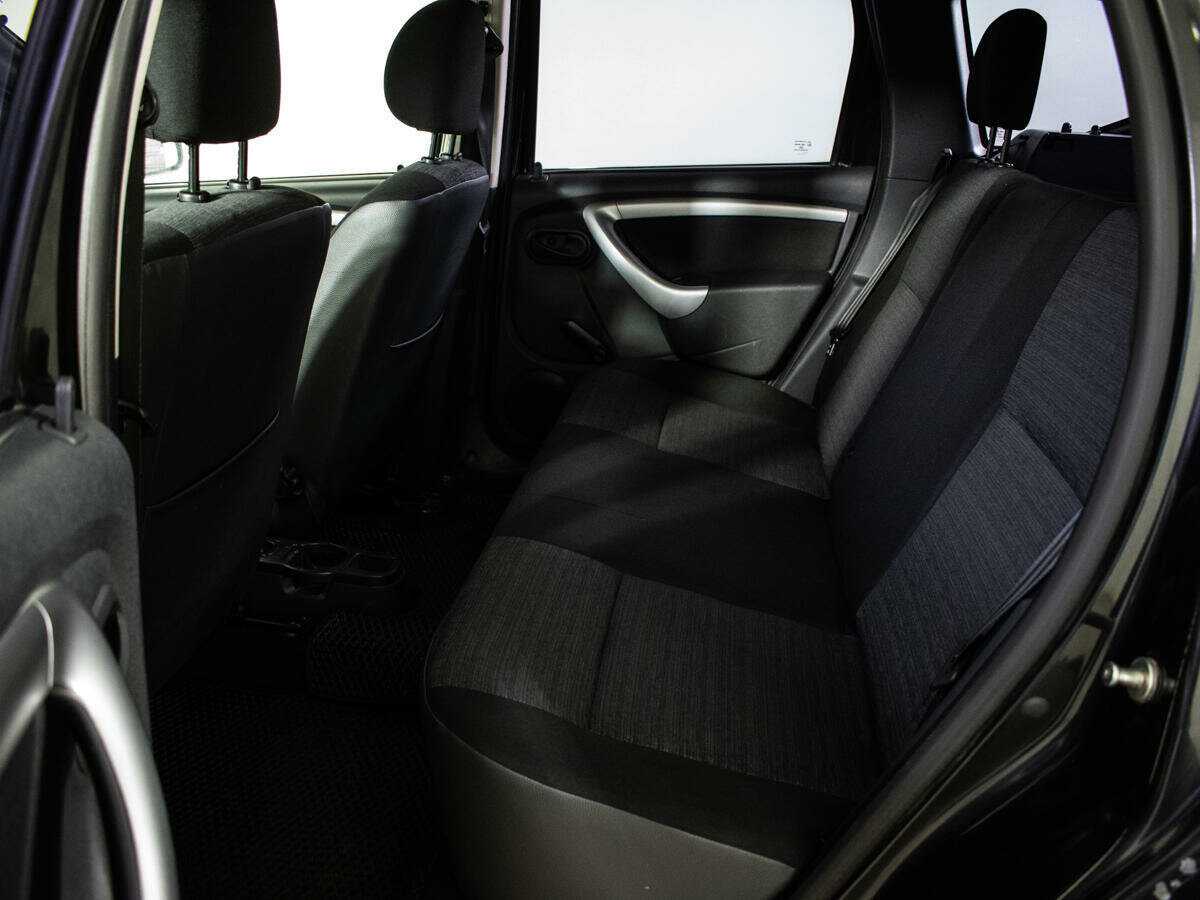 Renault Duster б/у, 2012, Механическая. Фото: #9