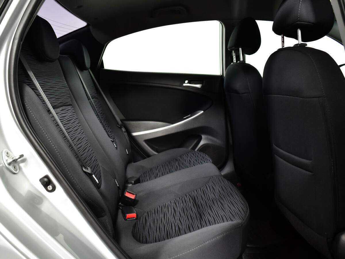 Hyundai Solaris б/у, 2014, Автоматическая. Фото: #9
