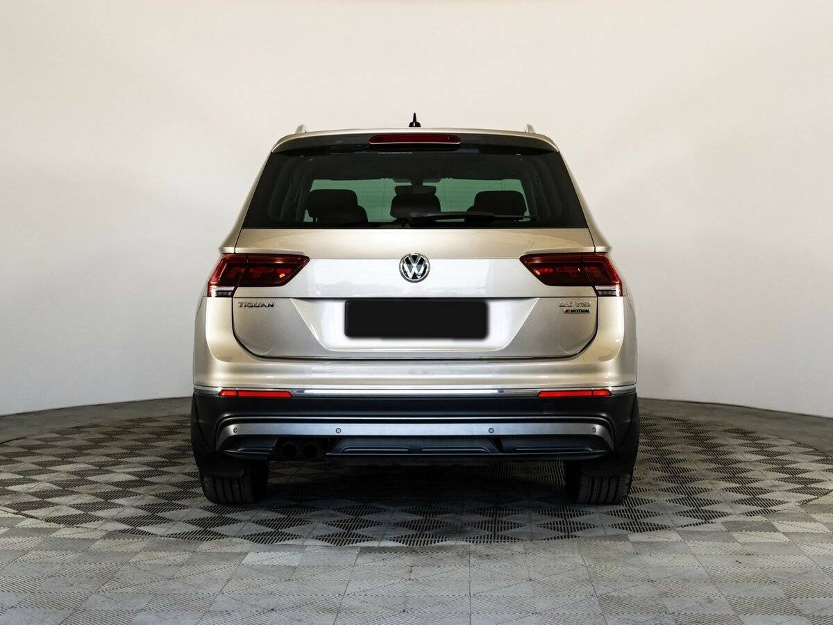 Volkswagen Tiguan б/у, 2017, Роботизированная. Фото: #5