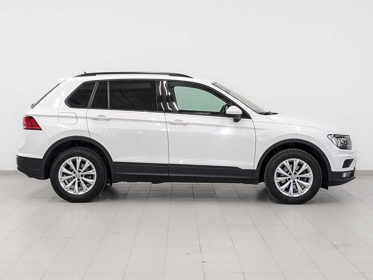 Volkswagen Tiguan б/у, 2020, Роботизированная. Фото: #3