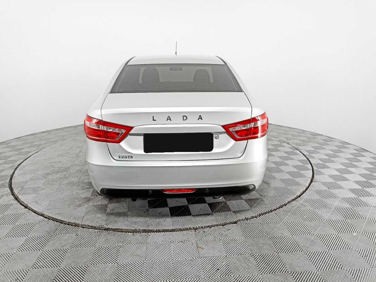 Lada (ВАЗ) Vesta б/у, 2015, Механическая. Фото: #5