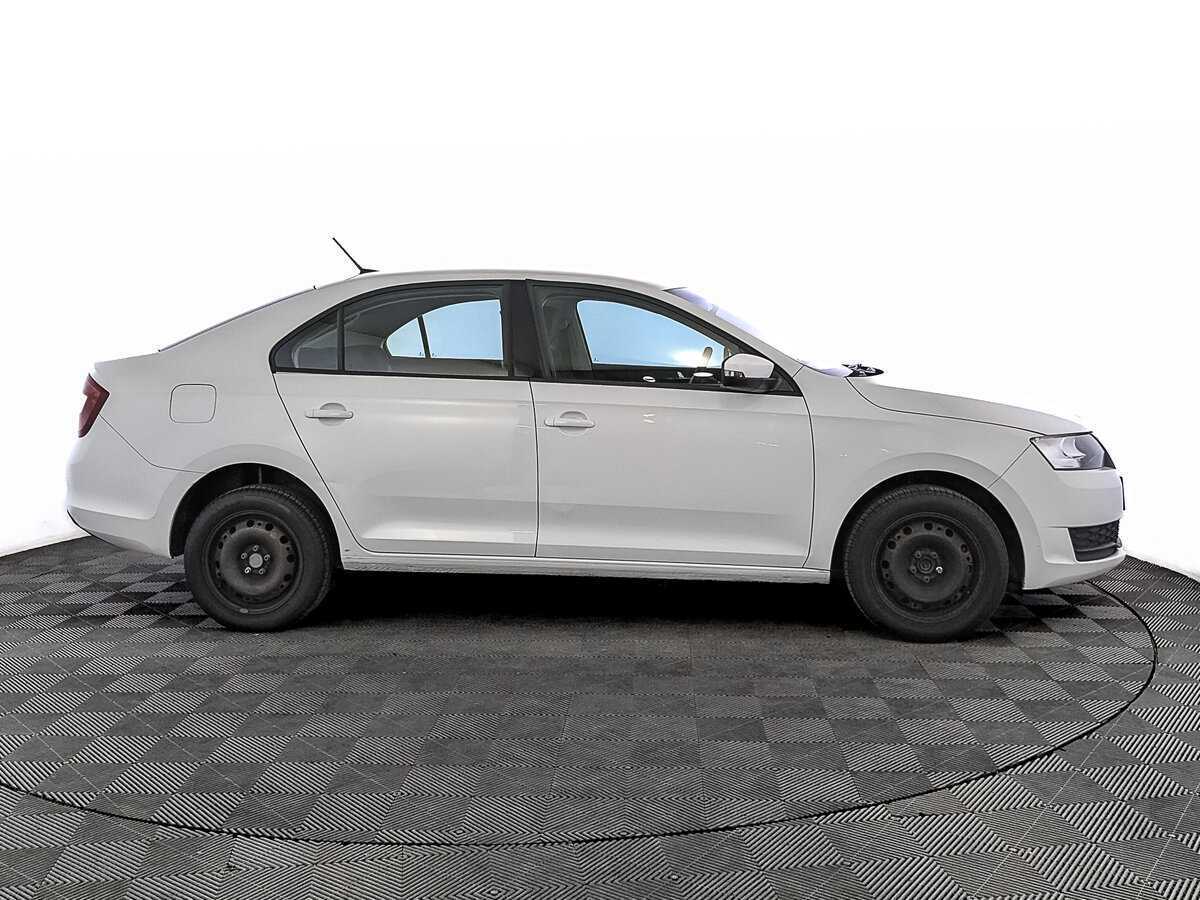 Skoda Rapid б/у, 2019, Автоматическая. Фото: #3