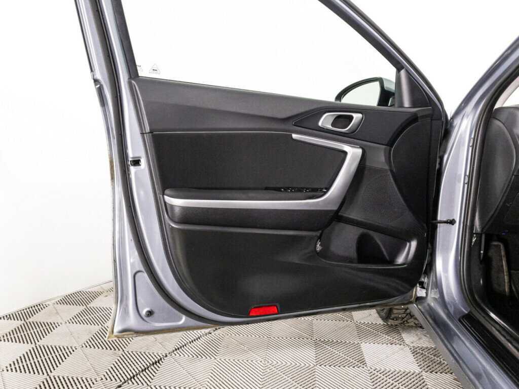 Kia Ceed б/у, 2022, Автоматическая. Фото: #21