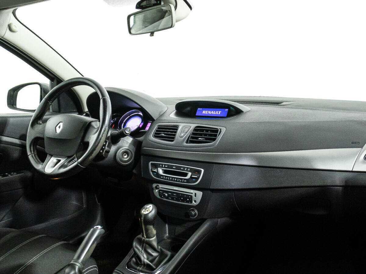 Renault Fluence б/у, 2013, Механическая. Фото: #8