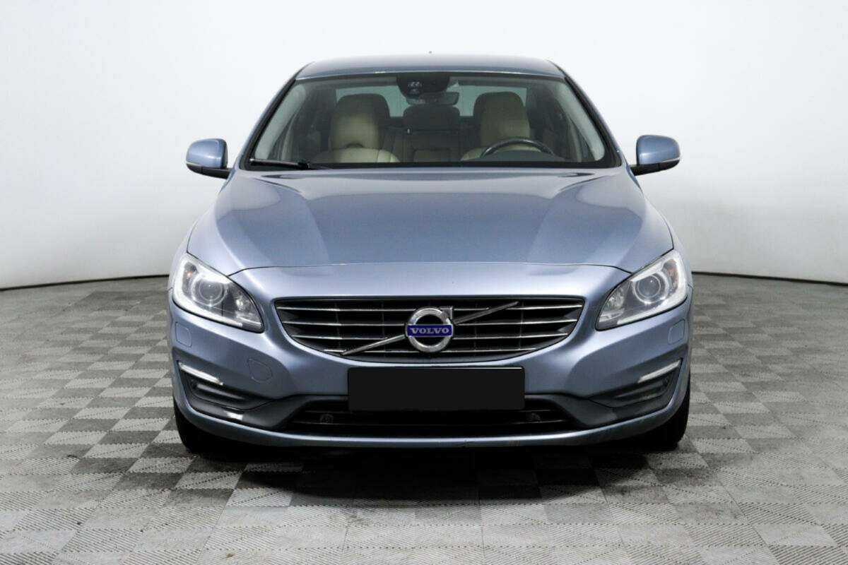 Volvo S60 б/у, 2017, Автоматическая. Фото: #1