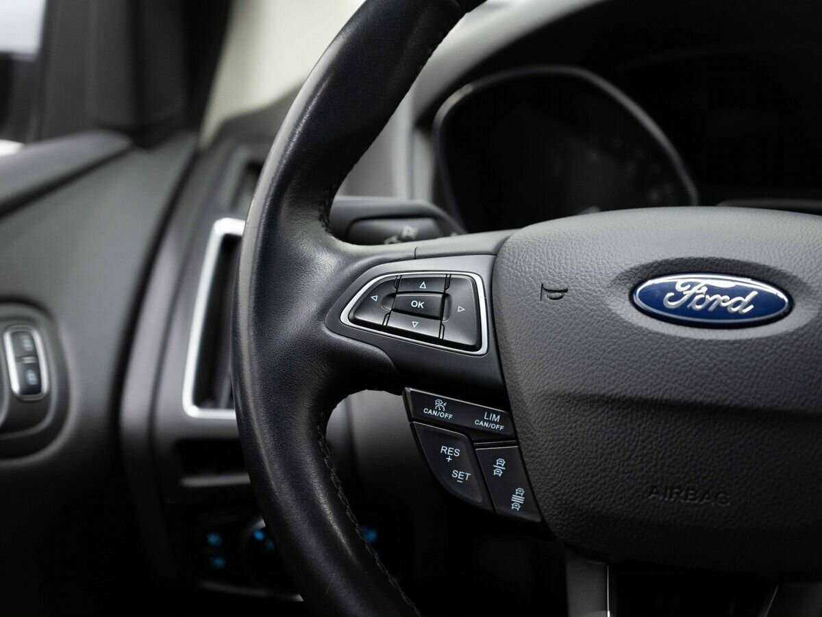 Ford Focus б/у, 2017, Автоматическая. Фото: #12