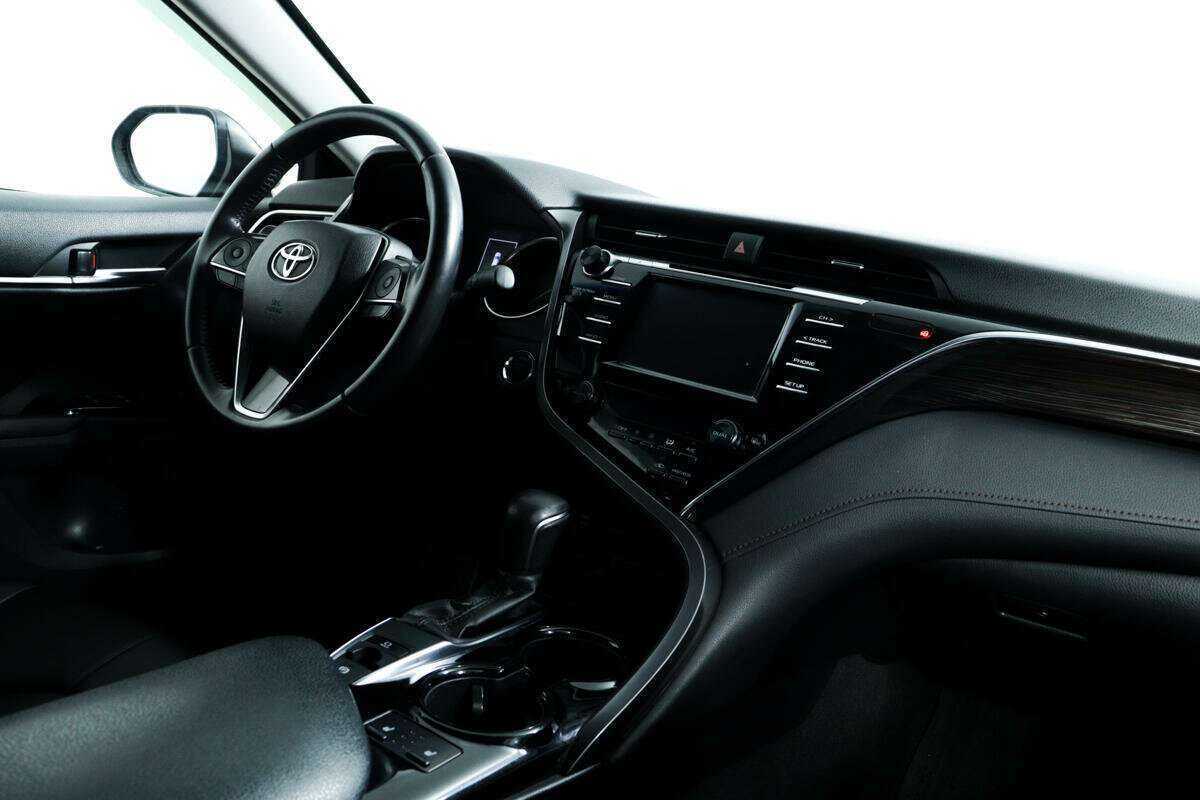 Toyota Camry б/у, 2019, Автоматическая. Фото: #8