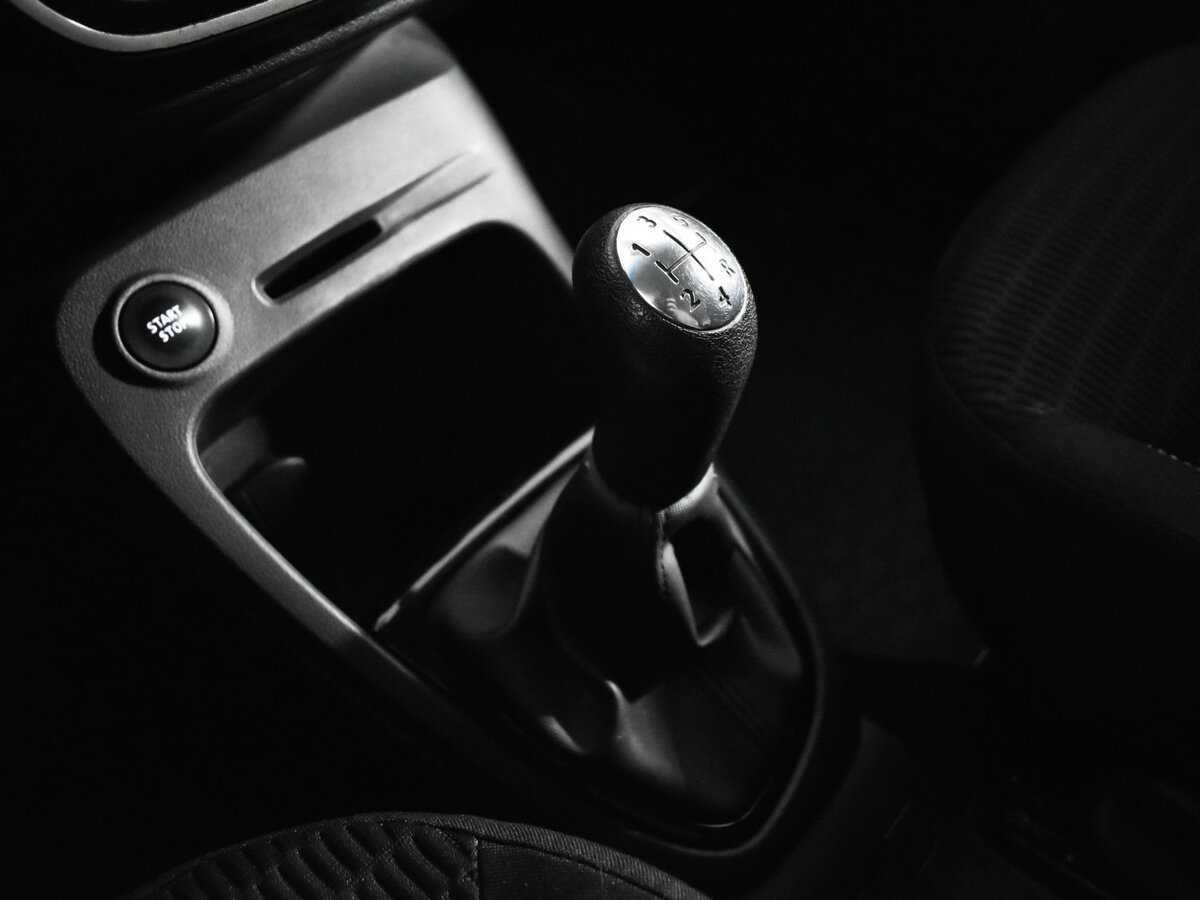 Renault Kaptur б/у, 2016, Механическая. Фото: #14