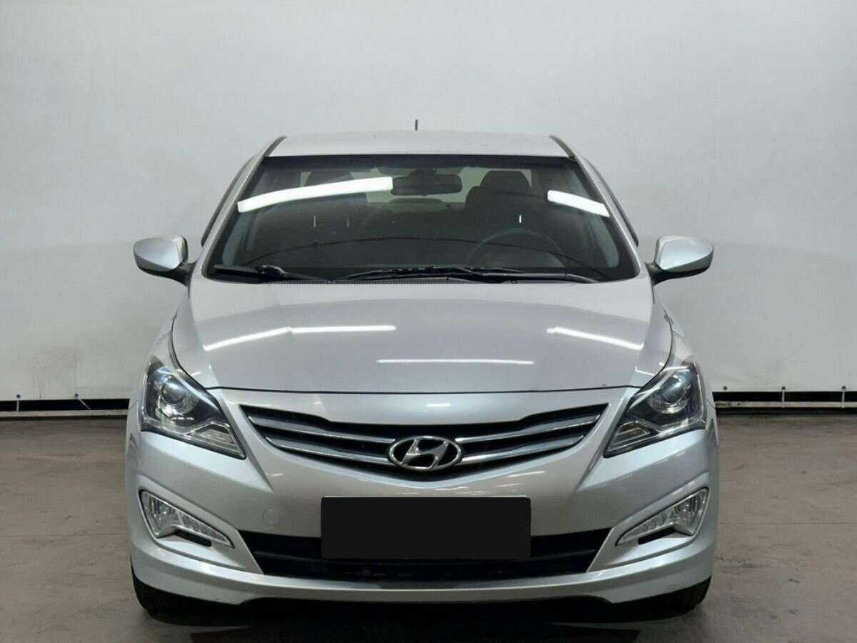 Hyundai Solaris б/у, 2015, Автоматическая. Фото: #1