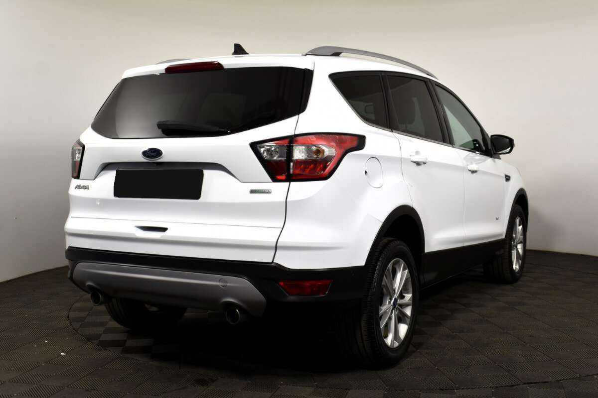 Ford Kuga б/у, 2017, Автоматическая. Фото: #3