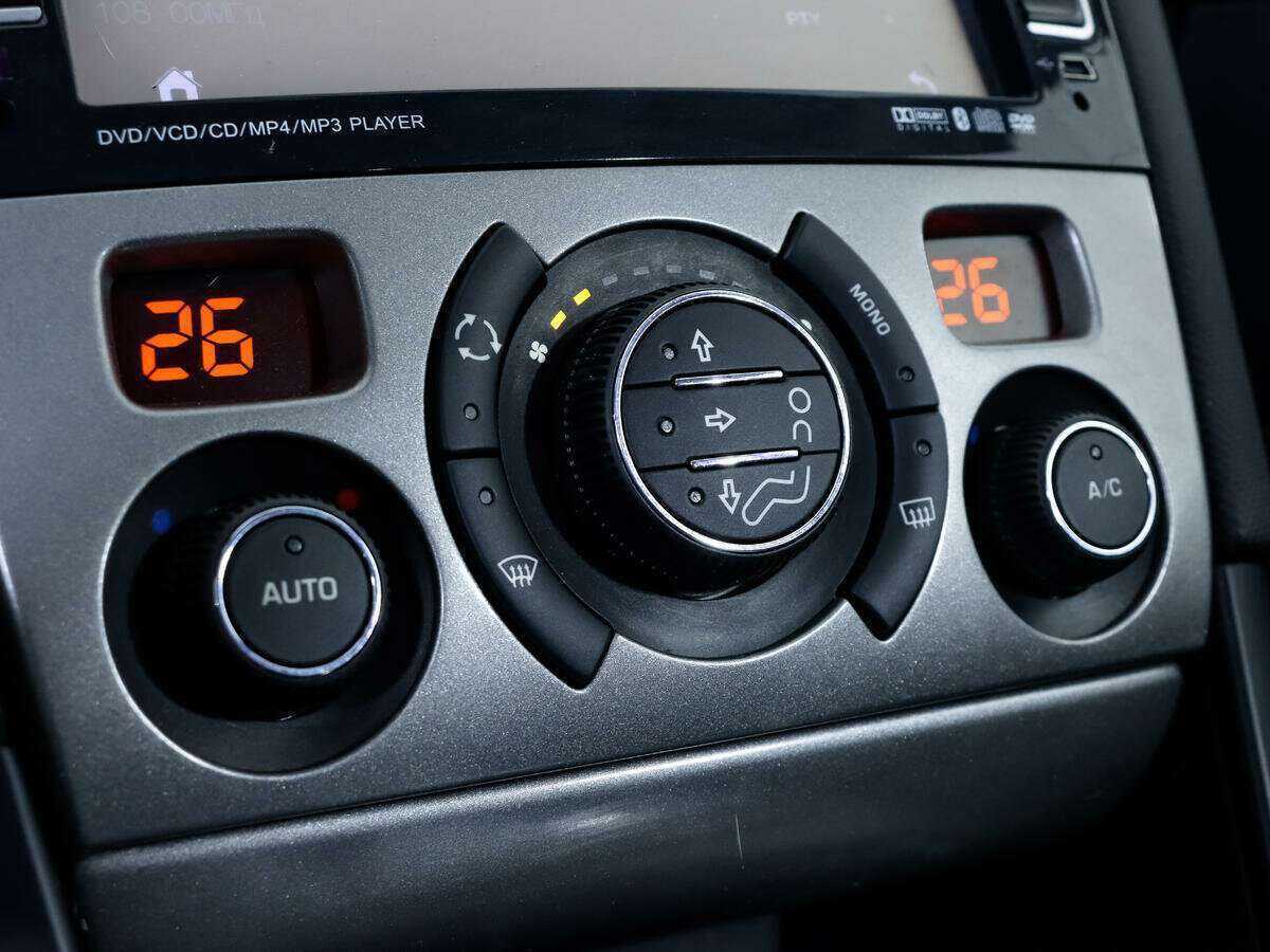 Peugeot 408 б/у, 2016, Автоматическая. Фото: #13