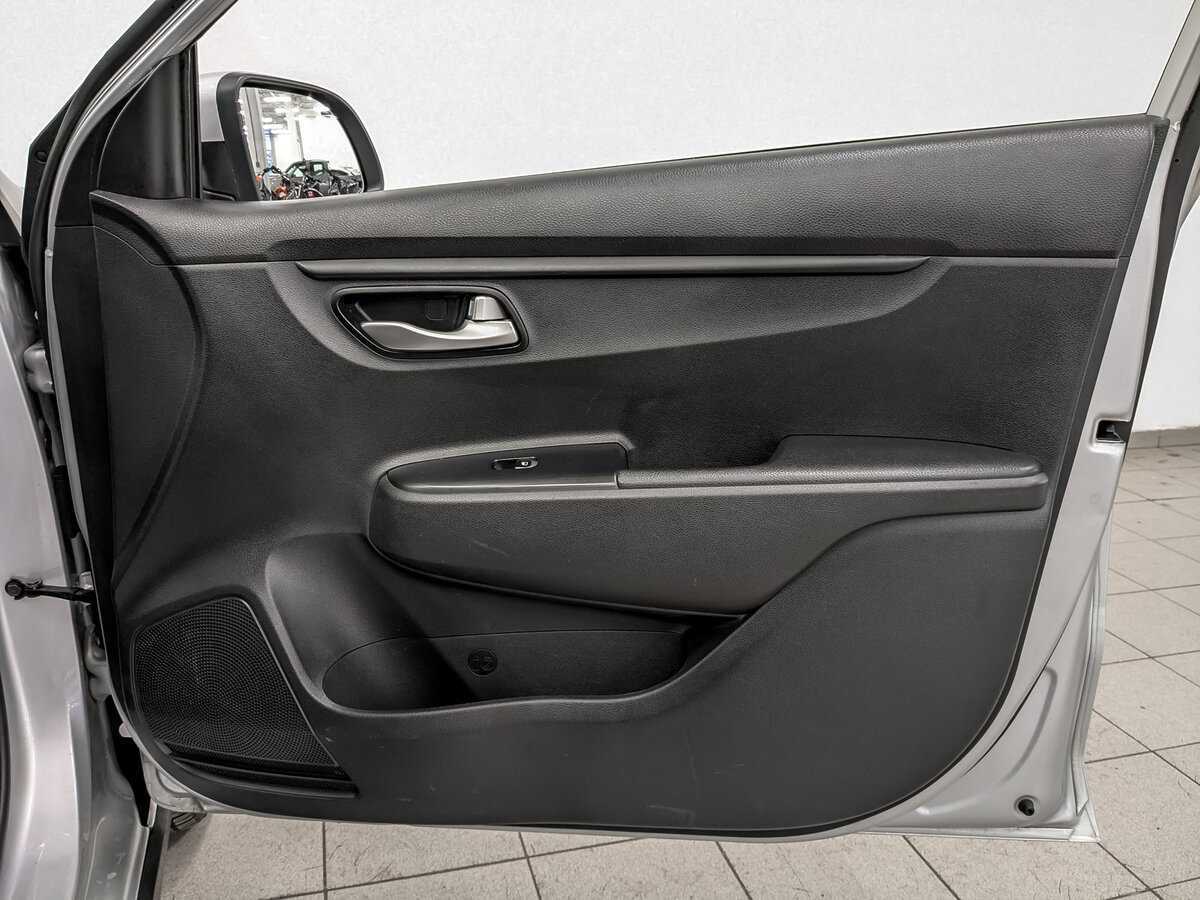 Kia Rio б/у, 2020, Автоматическая. Фото: #23