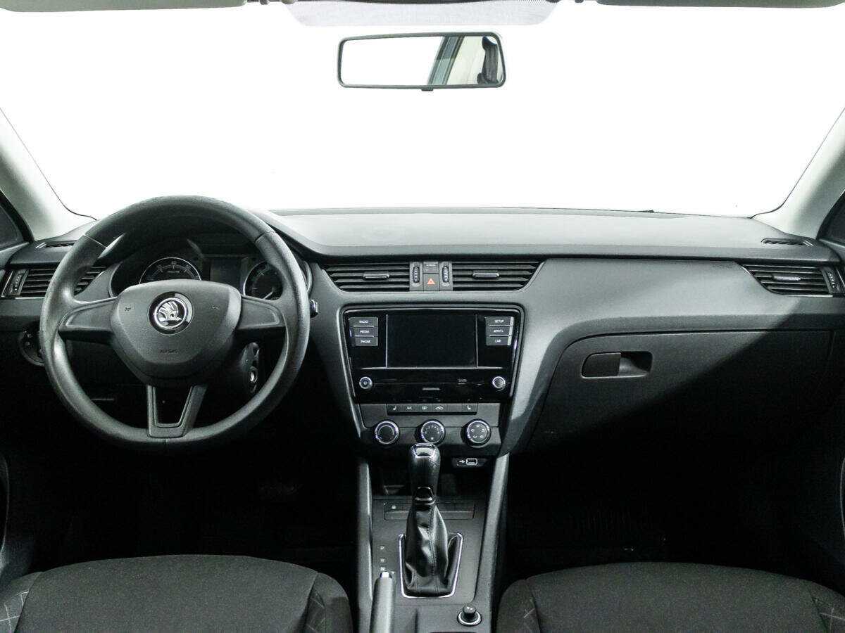 Skoda Octavia б/у, 2018, Автоматическая. Фото: #12