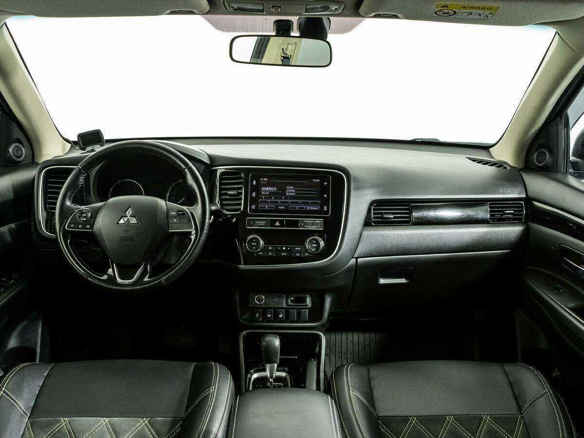 Mitsubishi Outlander б/у, 2019, Вариатор. Фото: #10