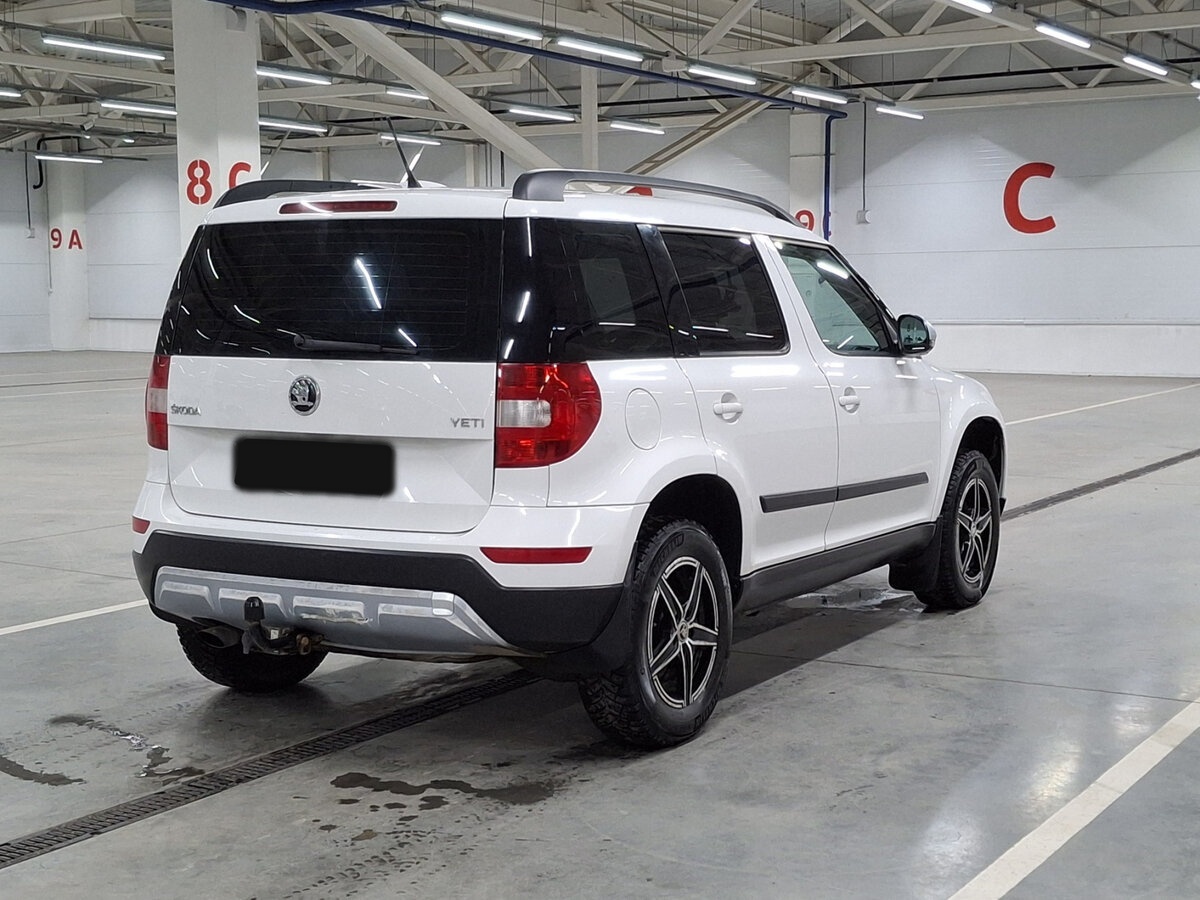 Skoda Yeti б/у, 2014, Механическая. Фото: #4