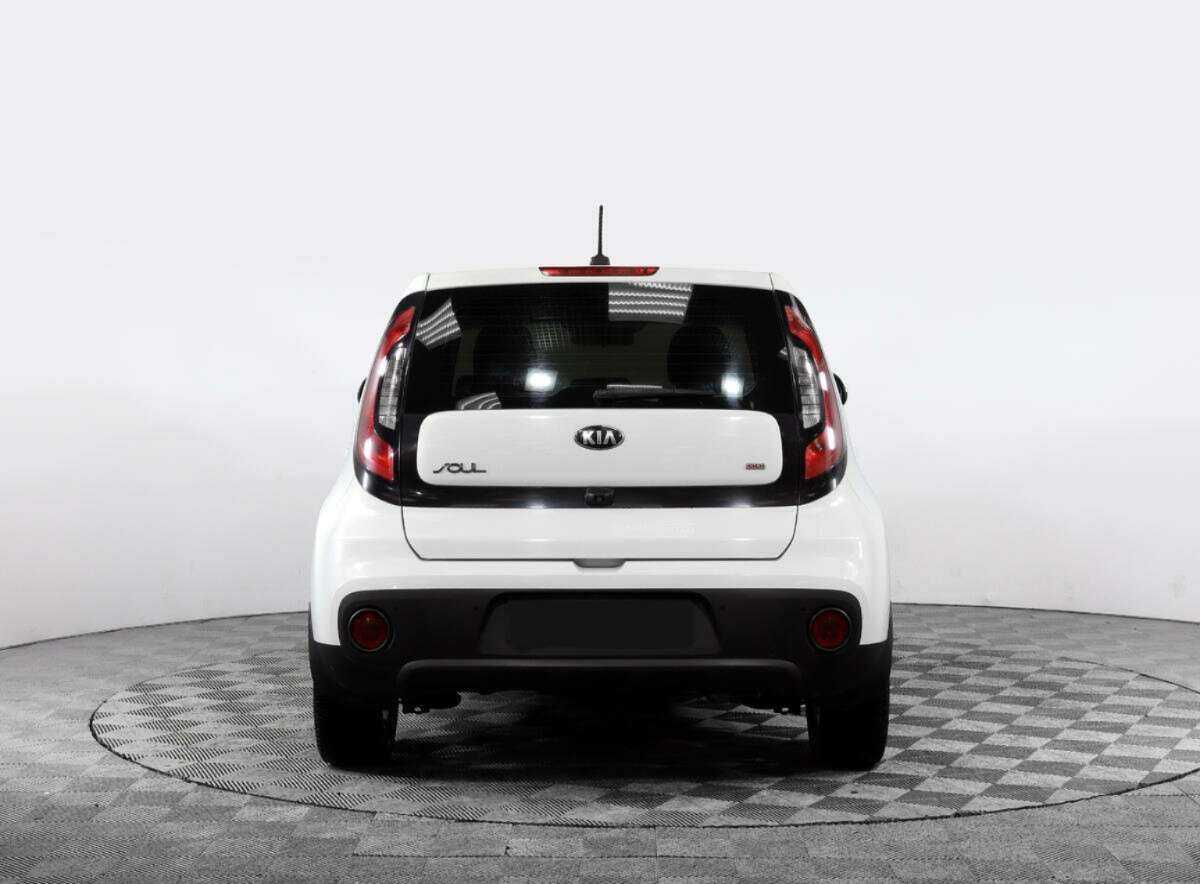 Kia Soul б/у, 2018, Автоматическая. Фото: #4