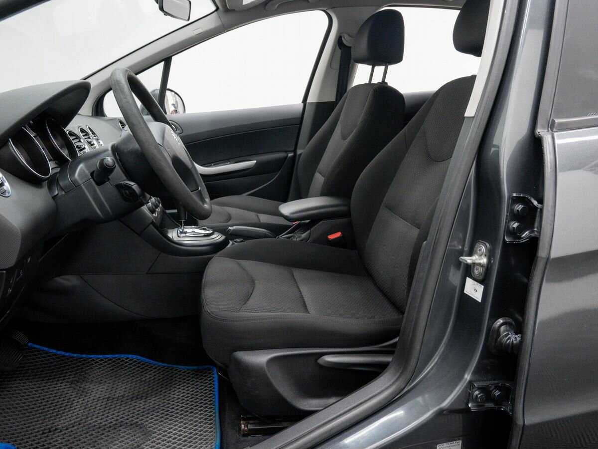 Peugeot 408 б/у, 2013, Автоматическая. Фото: #13