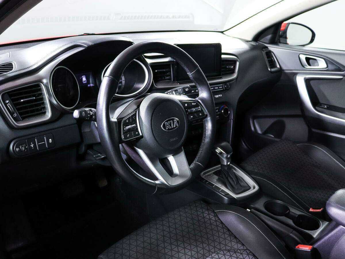 Kia Ceed б/у, 2018, Роботизированная. Фото: #11