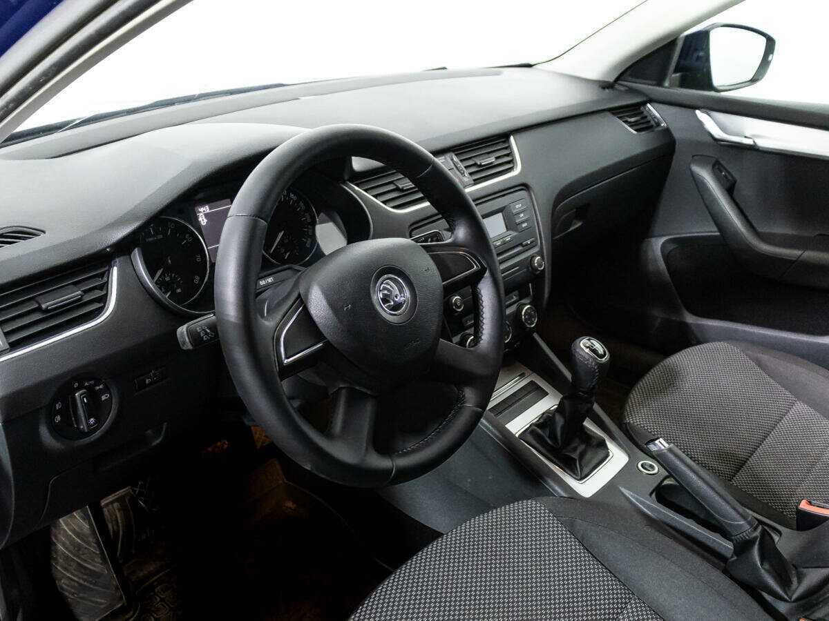 Skoda Octavia б/у, 2014, Механическая. Фото: #10