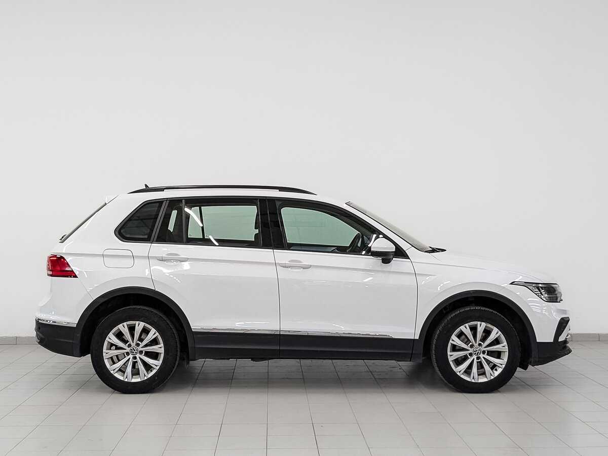 Volkswagen Tiguan б/у, 2021, Роботизированная. Фото: #3