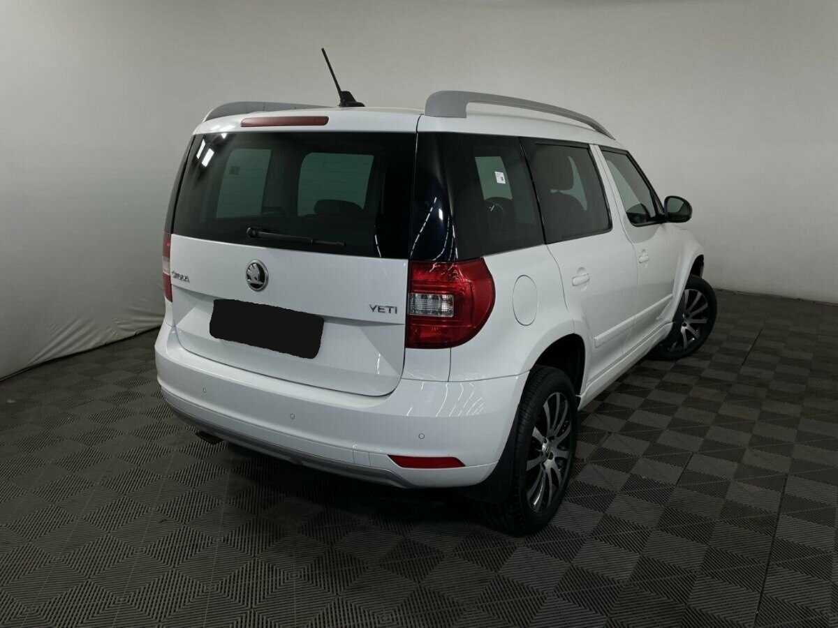 Skoda Yeti б/у, 2017, Автоматическая. Фото: #5