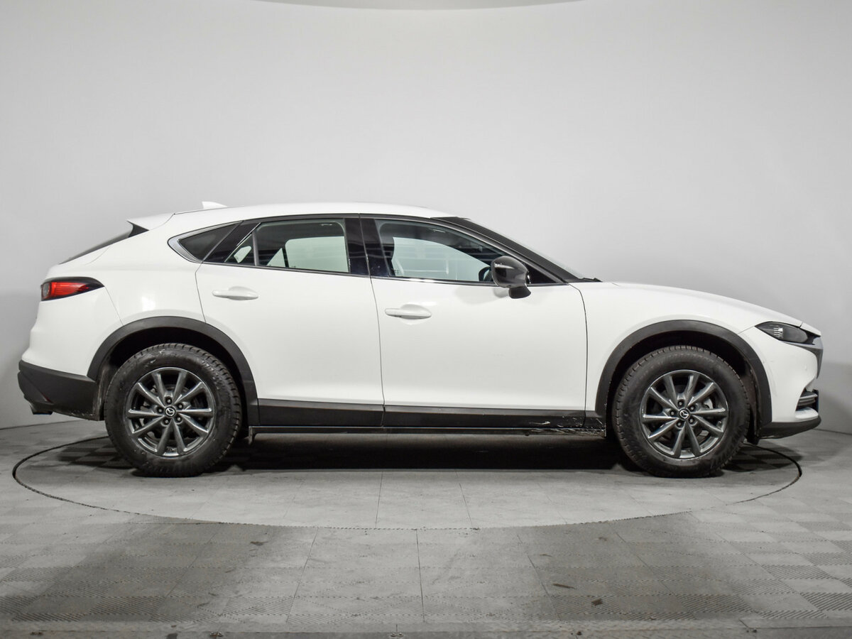 Mazda CX-4 б/у, 2022, Автоматическая. Фото: #3