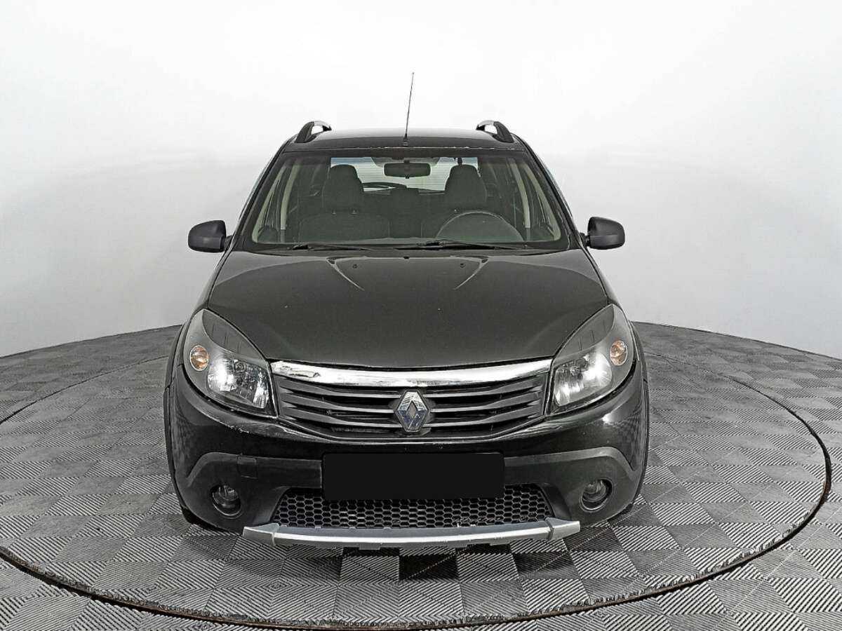 Renault Sandero б/у, 2013, Механическая. Фото: #1