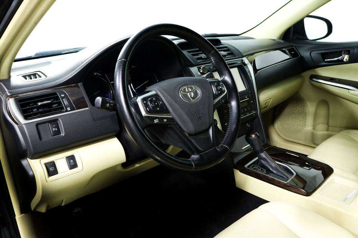 Toyota Camry б/у, 2017, Автоматическая. Фото: #12