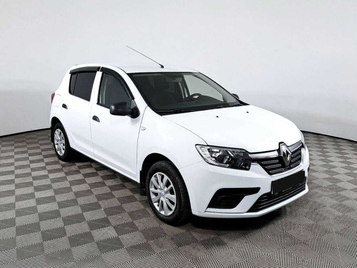 Renault Sandero б/у, 2018, Механическая. Фото: #2