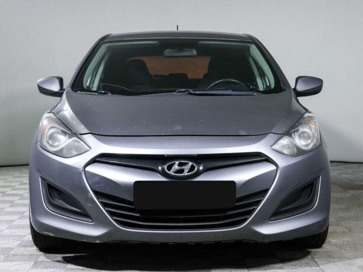 Hyundai i30 б/у, 2012, Автоматическая. Фото: #1