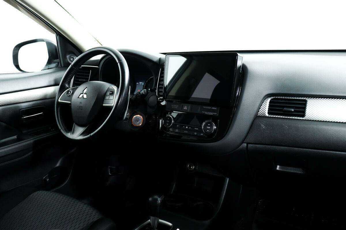 Mitsubishi Outlander б/у, 2013, Вариатор. Фото: #8