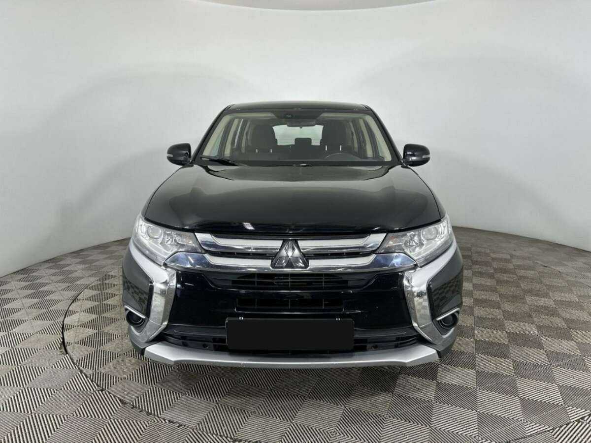 Mitsubishi Outlander б/у, 2017, Вариатор. Фото: #1