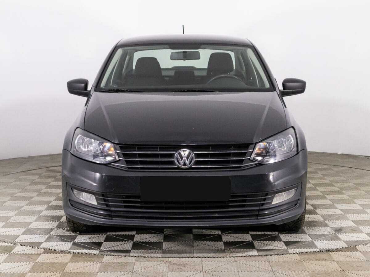 Volkswagen Polo б/у, 2017, Механическая. Фото: #1