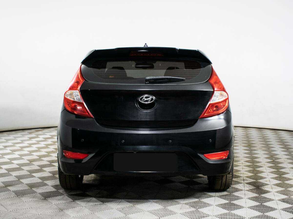 Hyundai Solaris б/у, 2012, Механическая. Фото: #4