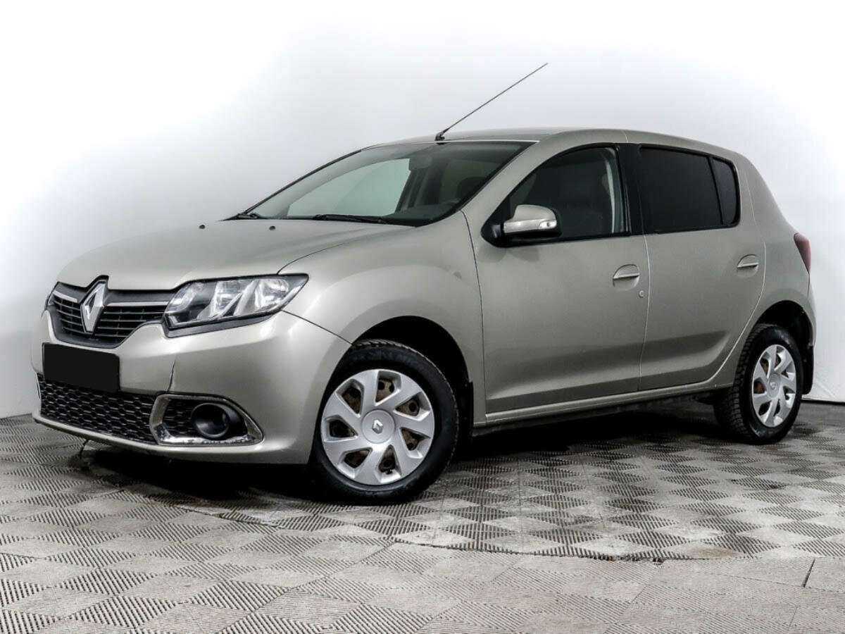 Renault Sandero б/у, 2015, Механическая. Фото: #0