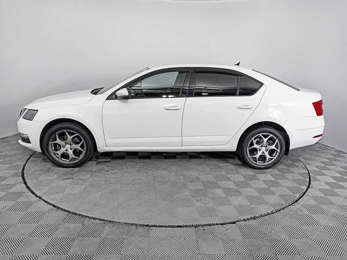 Skoda Octavia б/у, 2019, Механическая. Фото: #7