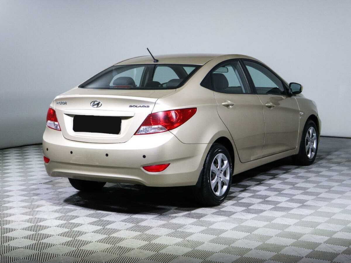 Hyundai Solaris б/у, 2013, Автоматическая. Фото: #3