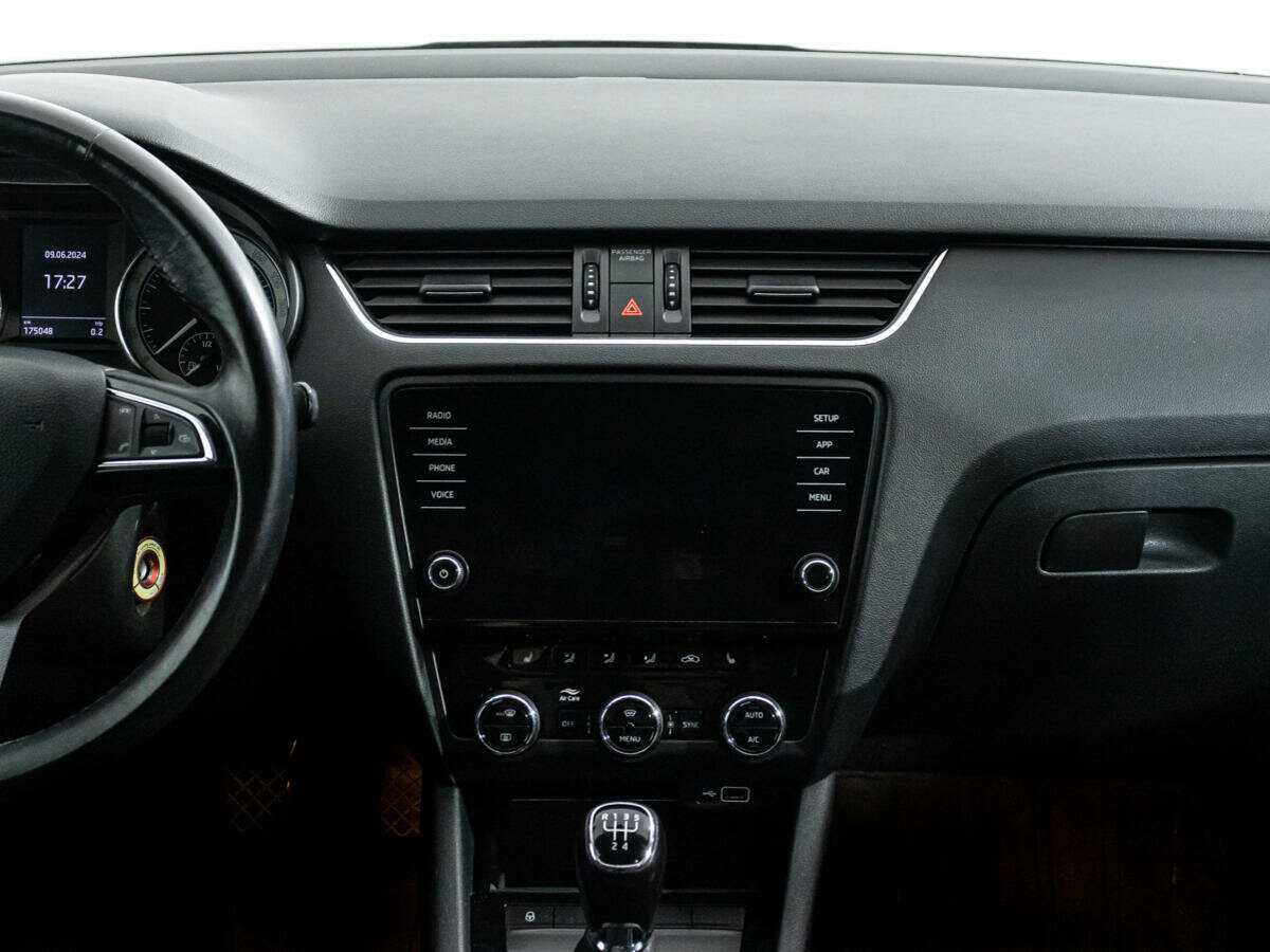 Skoda Octavia б/у, 2018, Механическая. Фото: #13